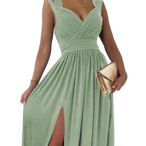 Elegant Green Sleeveless Dress